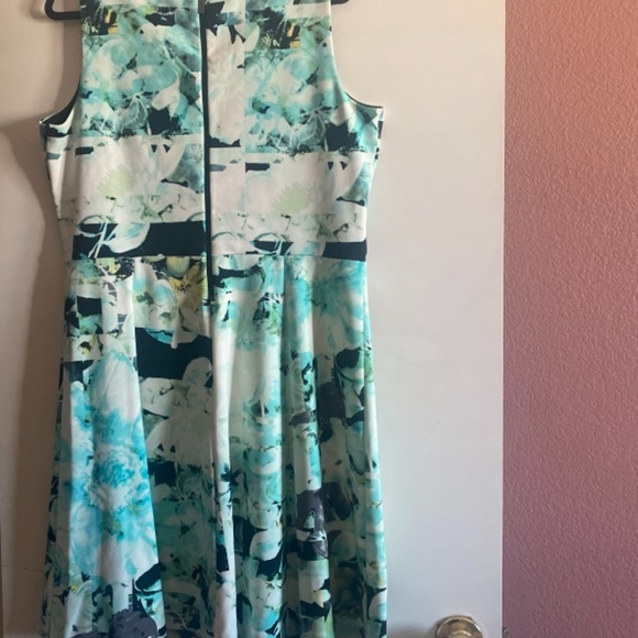 Alfani Floral Dress - Picture 6 of 7